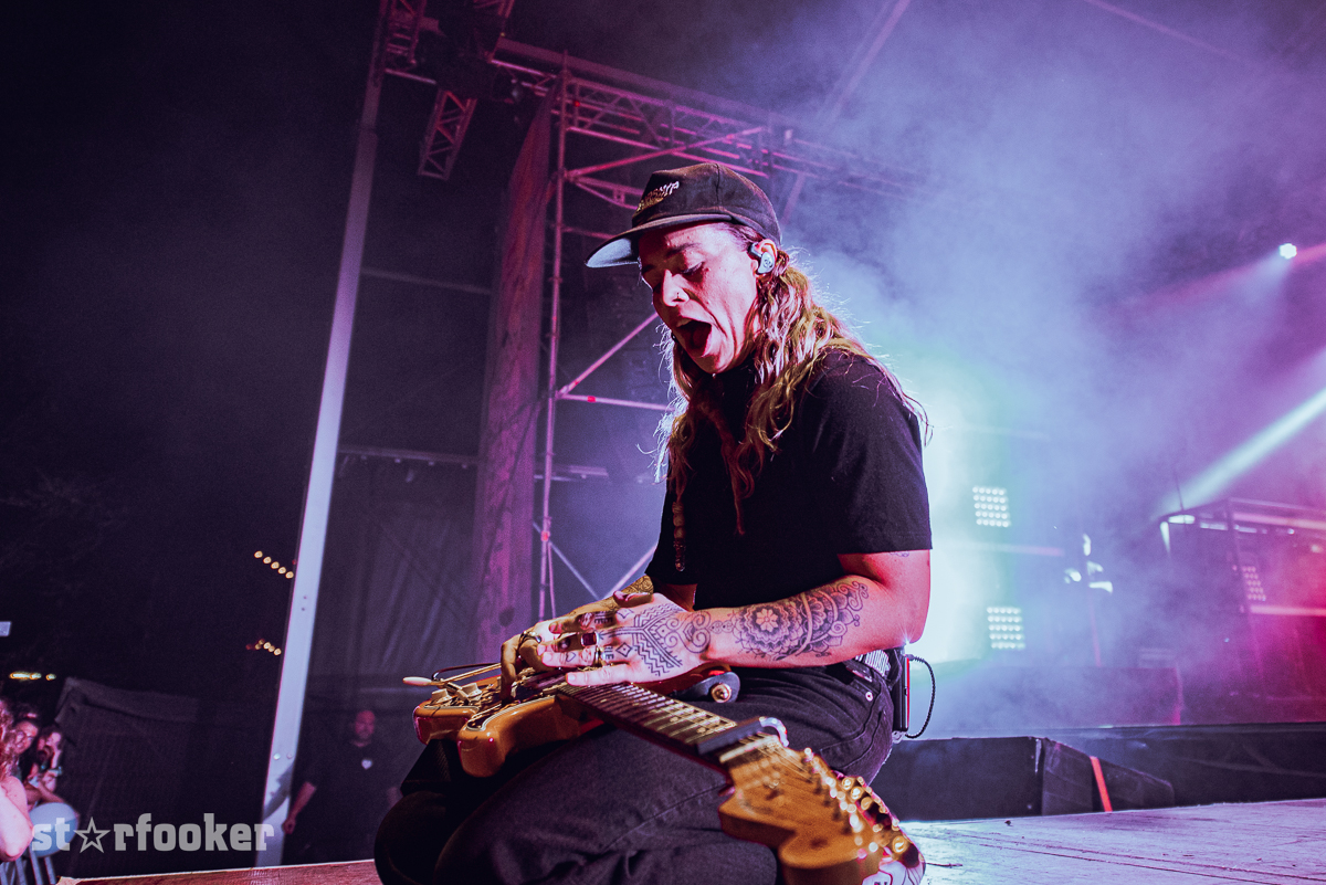 Tash Sultana EvidenzaDSC 1394