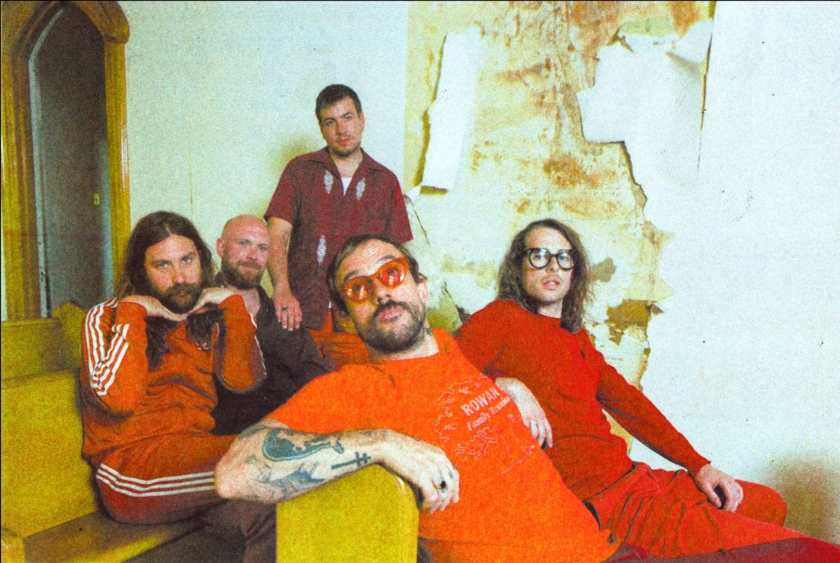 Idles foto band grace